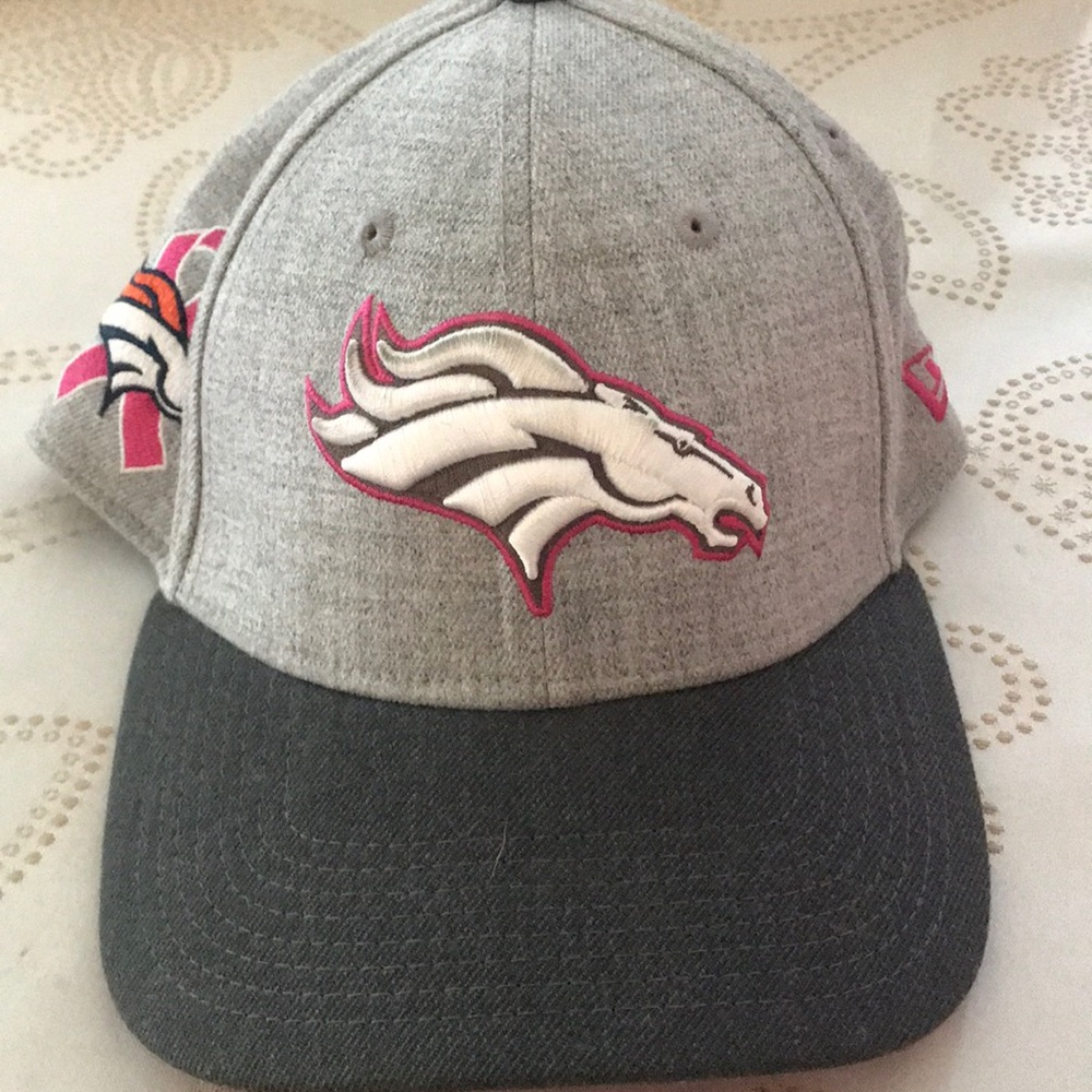 Crucial catch Denver Broncos hat
